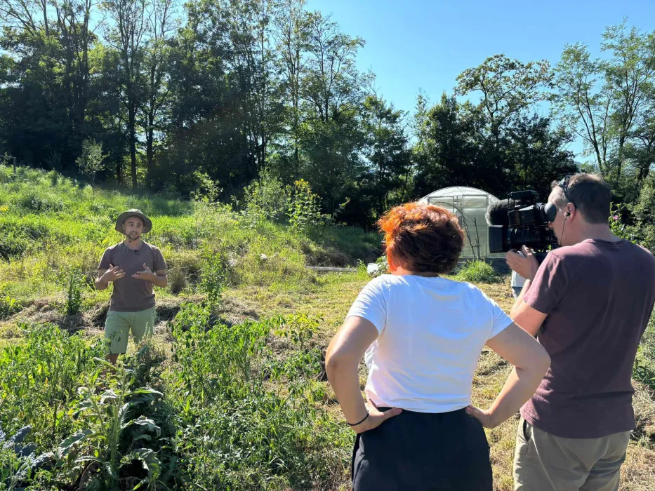 Andreas Pohl teaching permaculture at his homestead Dupa Gard